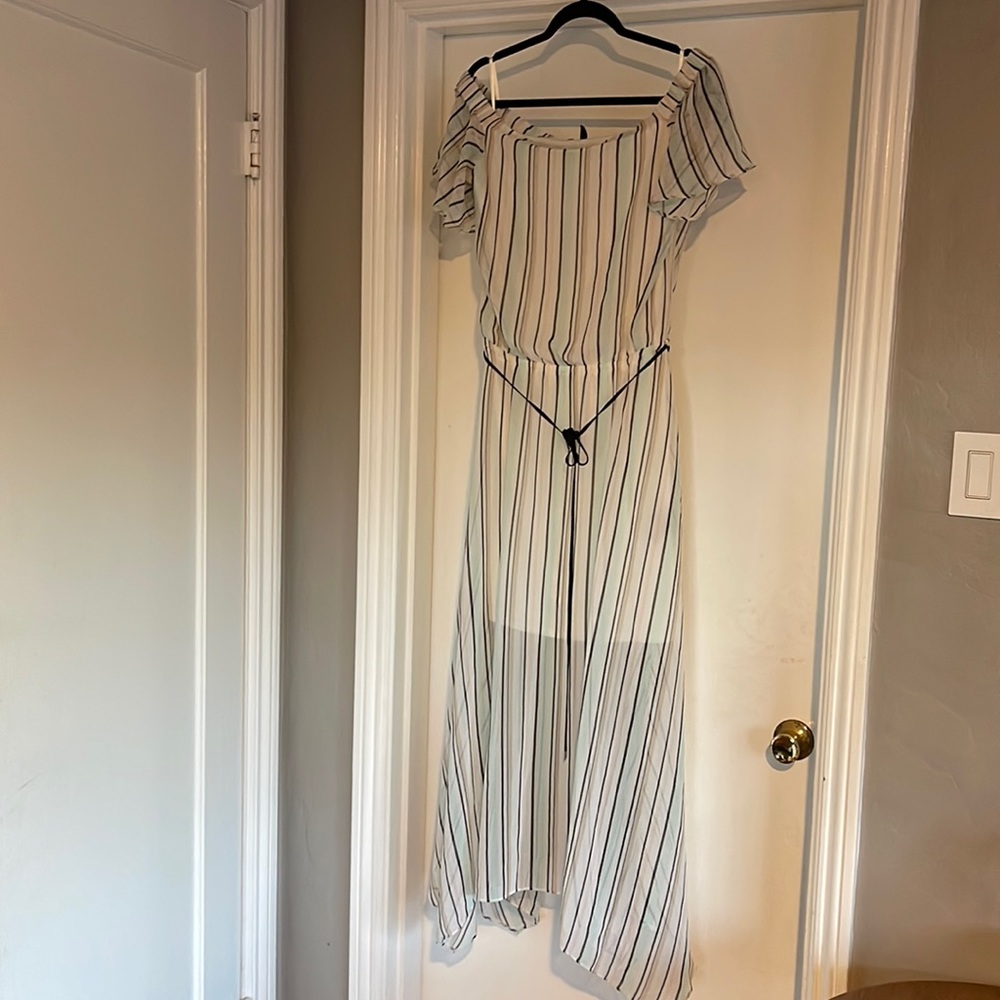 NWOT White House Black Market Asymmetrical Hem Dress with liner